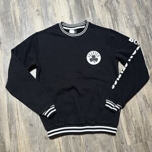 Men's Stadium Essentials Black Boston Celtics Club Level Pullover Sweatshirt S
